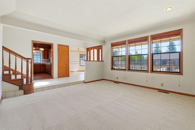 7351 Perera Cir, Sacramento, CA 95831