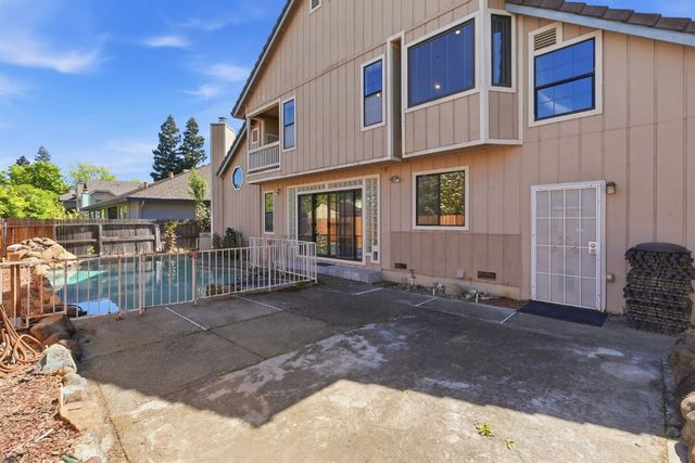 7351 Perera Cir, Sacramento, CA 95831