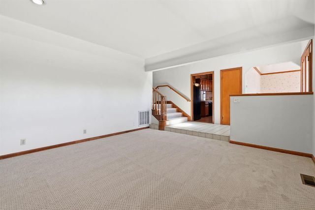 7351 Perera Cir, Sacramento, CA 95831