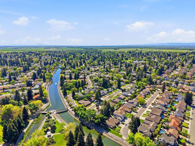 7351 Perera Cir, Sacramento, CA 95831