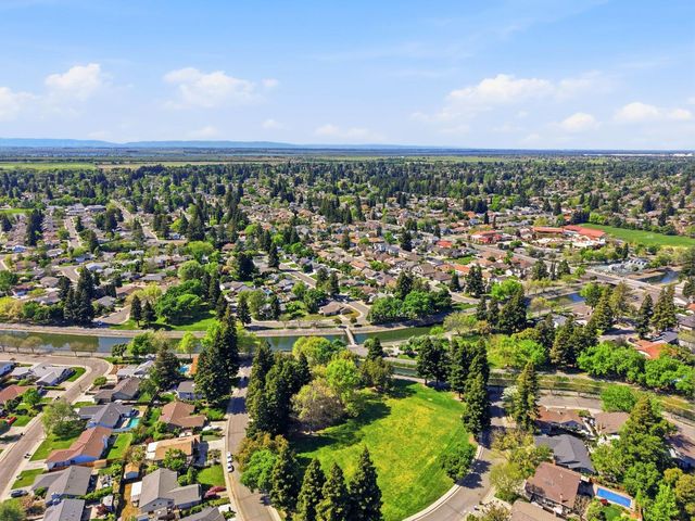 7351 Perera Cir, Sacramento, CA 95831