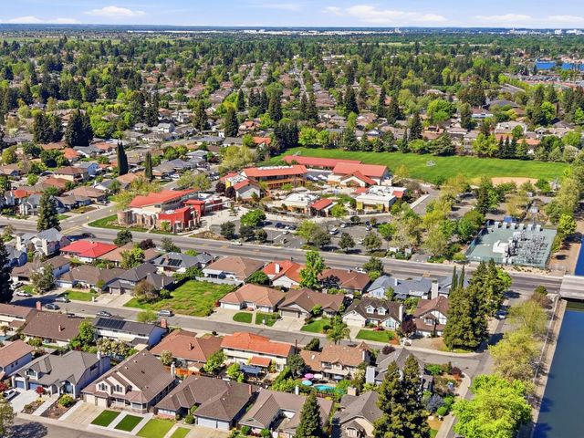 7351 Perera Cir, Sacramento, CA 95831