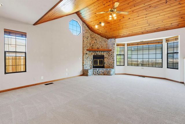 7351 Perera Cir, Sacramento, CA 95831