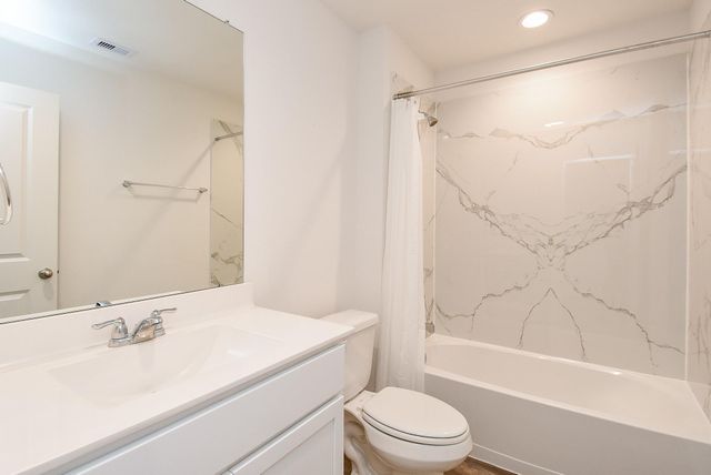 2827 Bur Landing Lane, Rosenberg, TX 77469