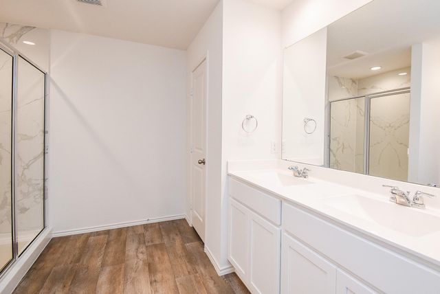 2827 Bur Landing Lane, Rosenberg, TX 77469