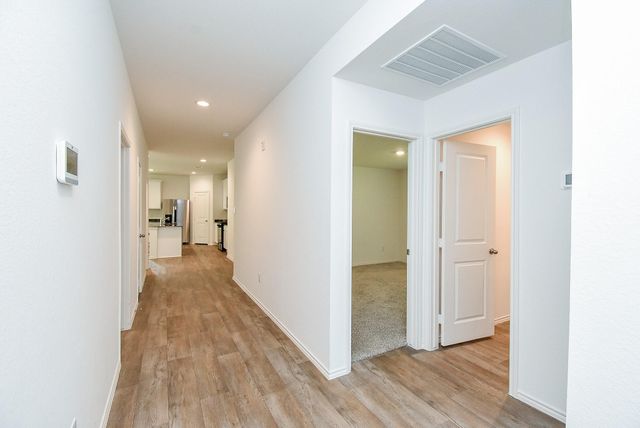 2827 Bur Landing Lane, Rosenberg, TX 77469