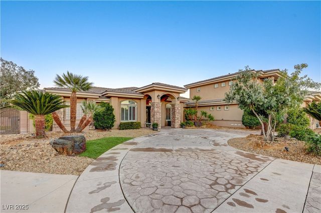 7770 La Cienega Street, Las Vegas, NV 89123