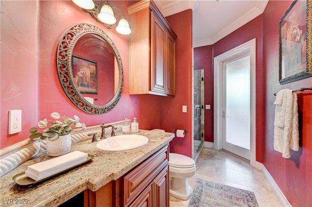 7770 La Cienega Street, Las Vegas, NV 89123