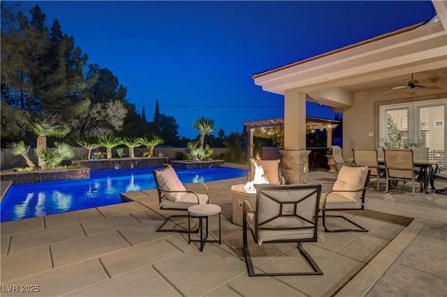 7770 La Cienega Street, Las Vegas, NV 89123