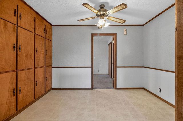 205 Oak Street, Elgin, OK 73538