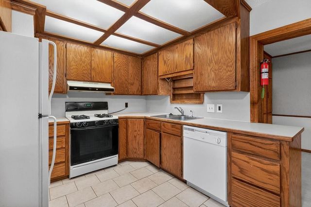 205 Oak Street, Elgin, OK 73538