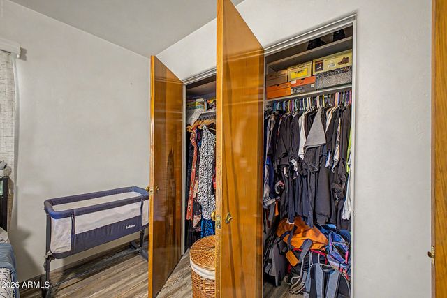 150 N HUNT Drive E, Mesa, AZ 85203