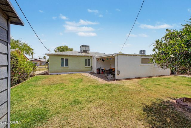 150 N HUNT Drive E, Mesa, AZ 85203