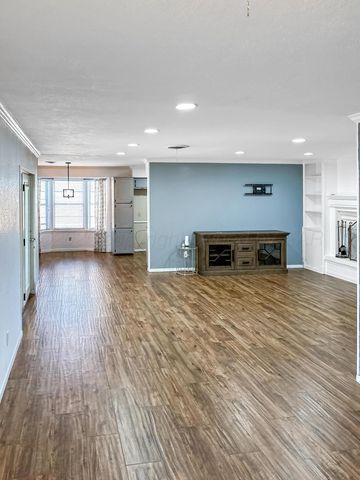 216 Skycrest Street, Borger, TX 79007