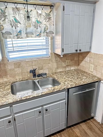 216 Skycrest Street, Borger, TX 79007