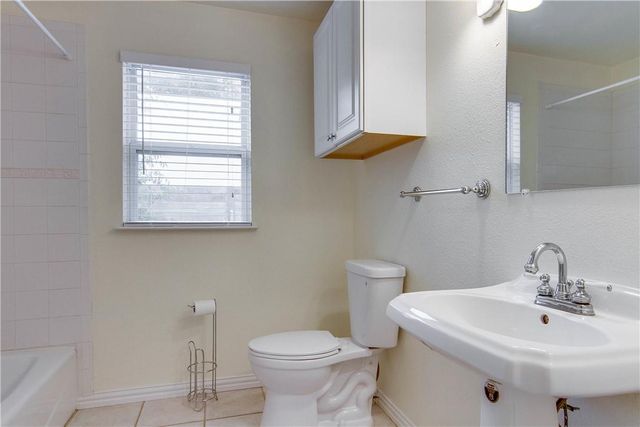 1713 Cullen Ave, Austin, TX 78757