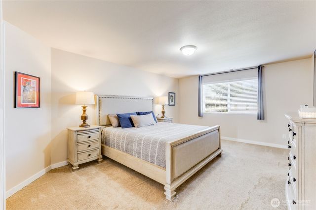 3092 Puget Meadow Loop NE, Lacey, WA 98516