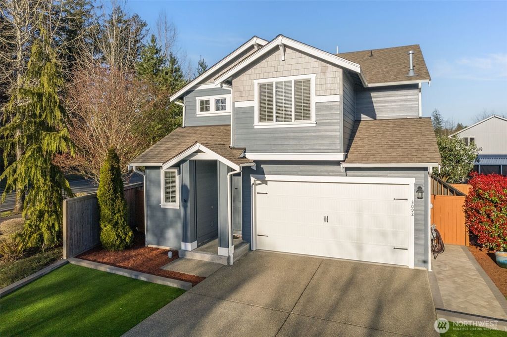 3092 Puget Meadow Loop NE, Lacey, WA 98516