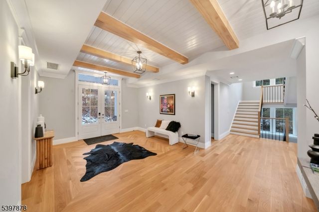 468 Lydecker St, Englewood City, NJ 07631
