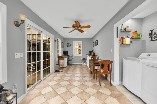 101 Sycamore Ave, Livingston Twp., NJ 07039