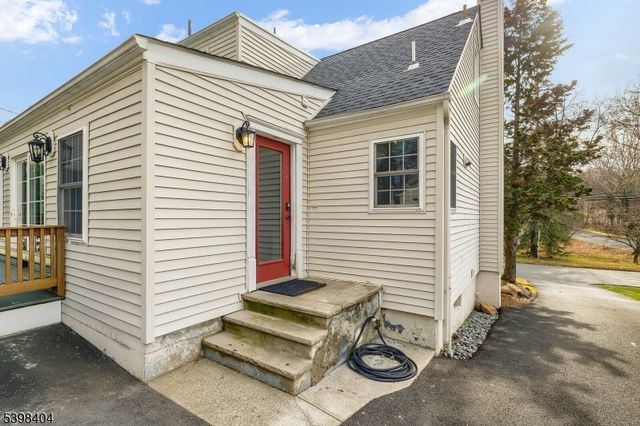 101 Sycamore Ave, Livingston Twp., NJ 07039