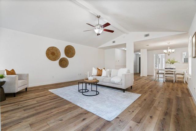 11612 Tanglebriar TRL, Austin, TX 78750