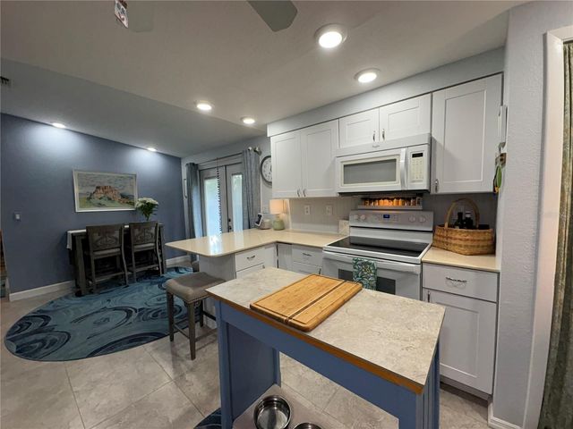4045 PALAU DRIVE, Sarasota, FL 34241