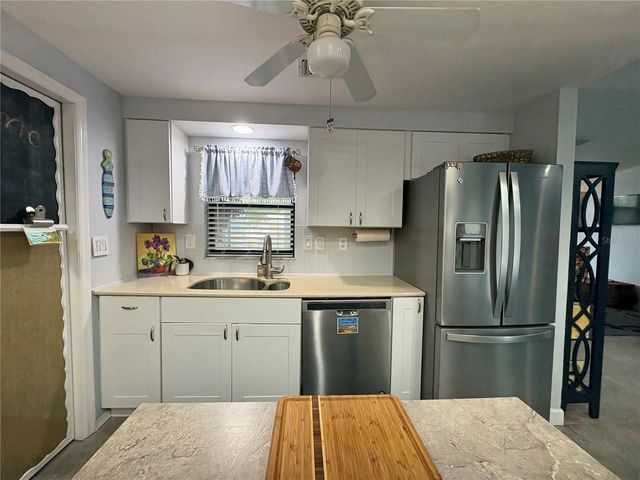 4045 PALAU DRIVE, Sarasota, FL 34241