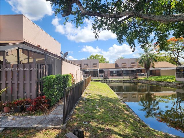 12305 NW 11th Court 12305, Pembroke Pines, FL 33026