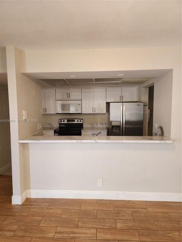 12305 NW 11th Court 12305, Pembroke Pines, FL 33026