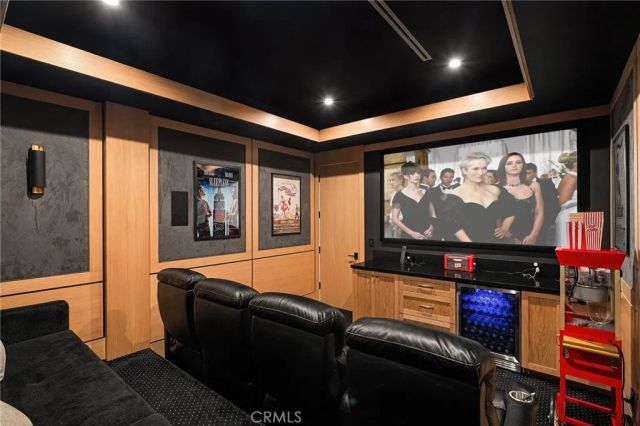 4365 N Kraft Avenue, Studio City, CA 91604