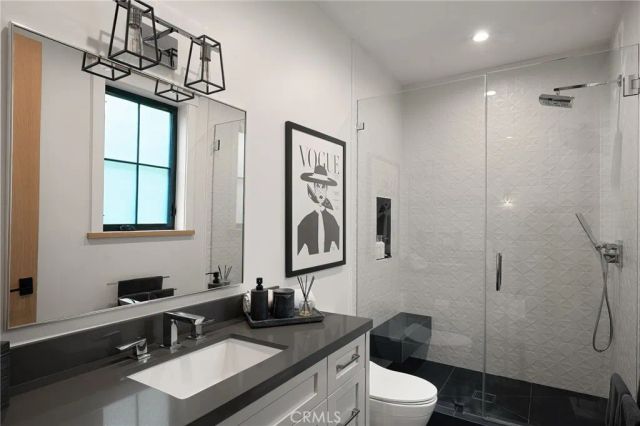 4365 N Kraft Avenue, Studio City, CA 91604
