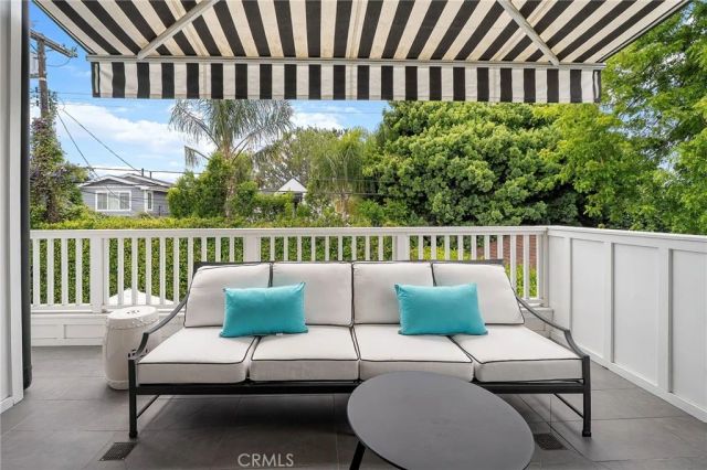 4365 N Kraft Avenue, Studio City, CA 91604