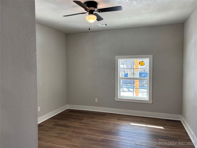 721 Roff Street NE, Ardmore, OK 73401