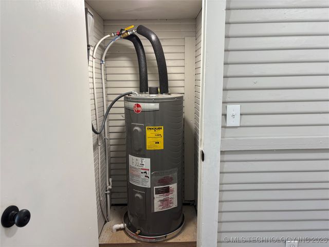 721 Roff Street NE, Ardmore, OK 73401