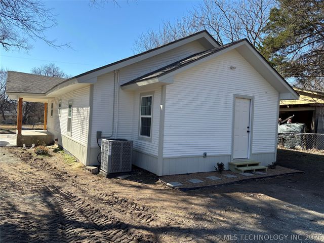 721 Roff Street NE, Ardmore, OK 73401