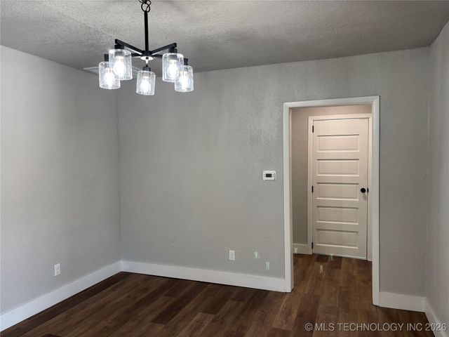 721 Roff Street NE, Ardmore, OK 73401