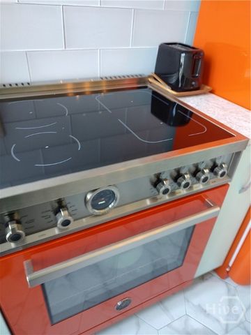 103 W Gordon Street B, Savannah, GA 31401