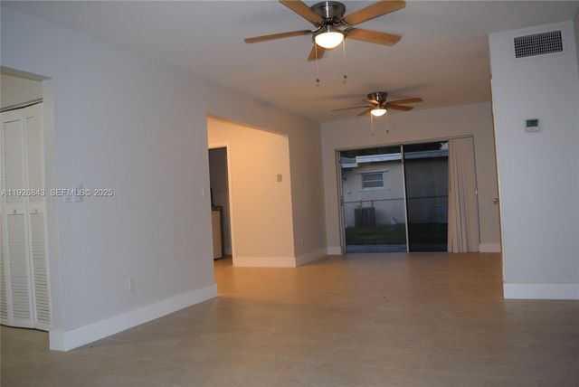 19391 SW 103rd Ct 19393, Cutler Bay, FL 33157