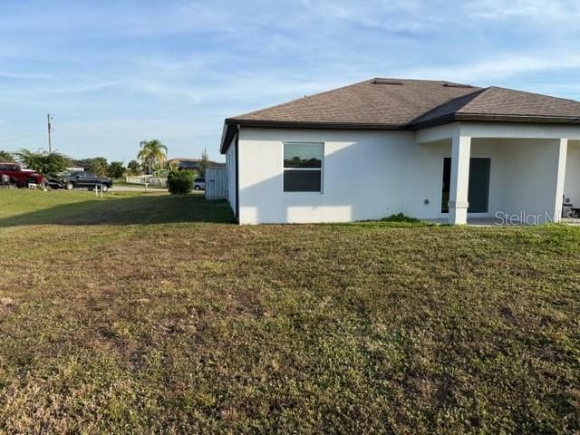 1512 GARY LANE, Lehigh Acres, FL 33973