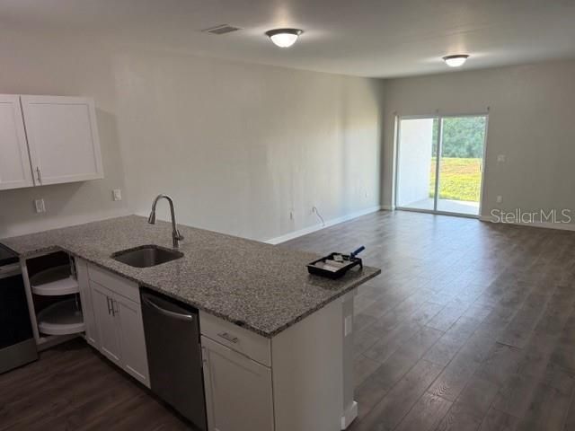 1512 GARY LANE, Lehigh Acres, FL 33973