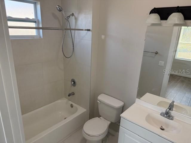 1512 GARY LANE, Lehigh Acres, FL 33973