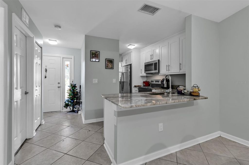 5370 ROYAL PALM AVENUE 5370, SARASOTA, FL 34234 — photo 5