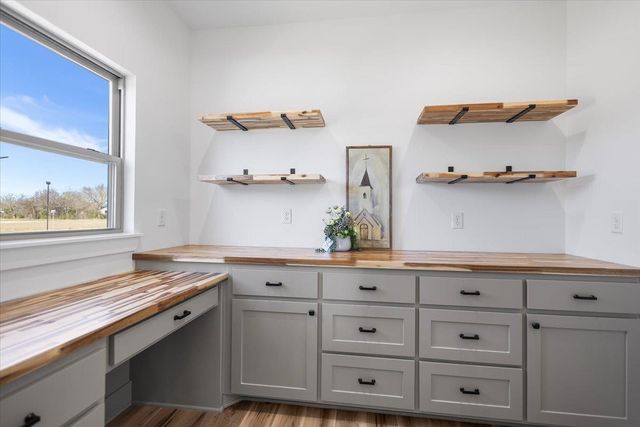 204 E Teal Drive, Troup, TX 75789