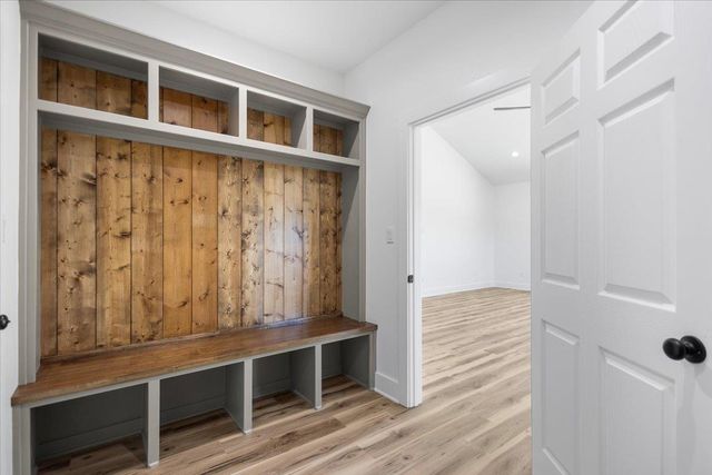 204 E Teal Drive, Troup, TX 75789