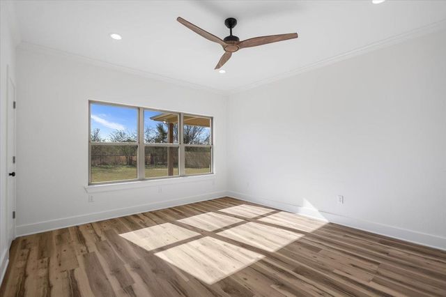 204 E Teal Drive, Troup, TX 75789