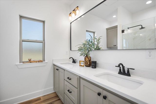 204 E Teal Drive, Troup, TX 75789