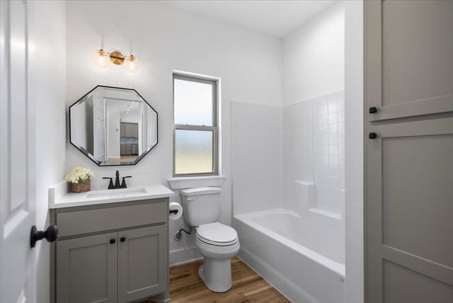 204 E Teal Drive, Troup, TX 75789