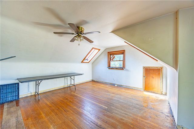 2035 Aurora, New Kensington, PA 15068