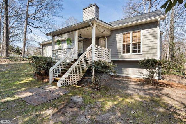 3373 Chatsworth Way, Powder Springs, GA 30127